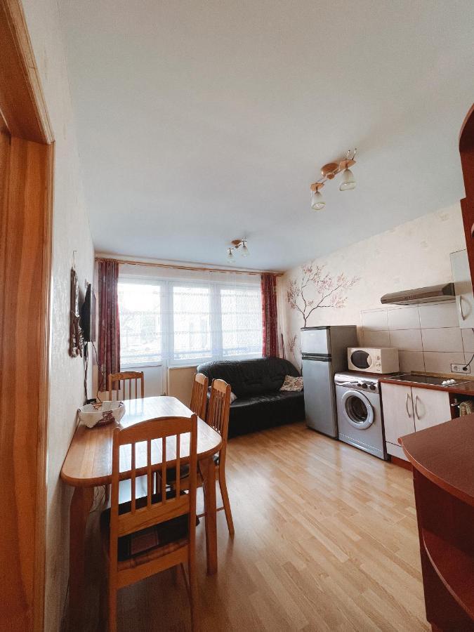 Apartment Juros Melis นิดา ภายนอก รูปภาพ